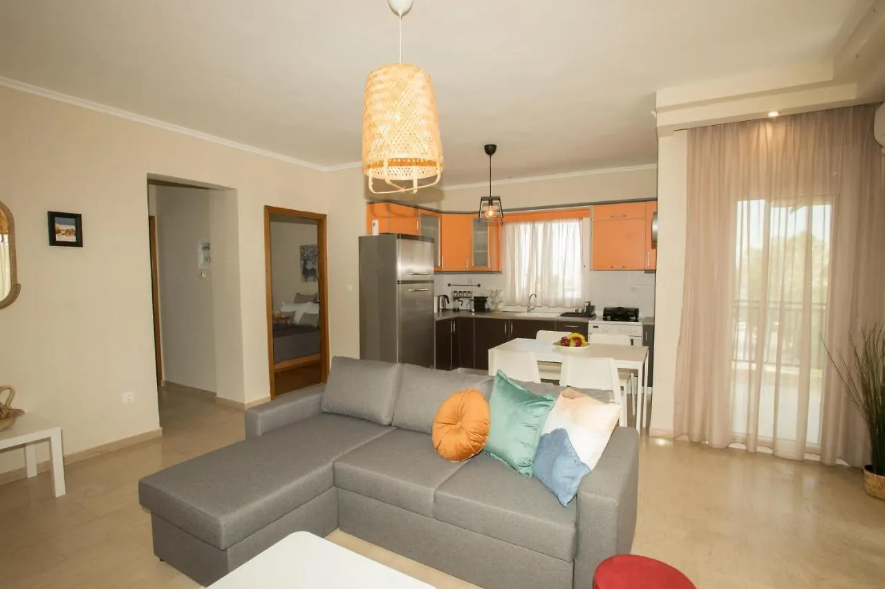 Medea'S Luxury Apartment Peraia